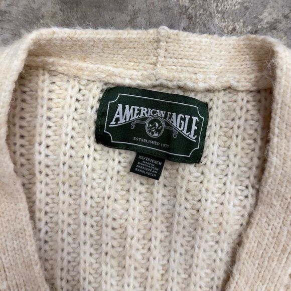 American Eagle cable knit wool blend oversized cardigan - Picture 2 of 5